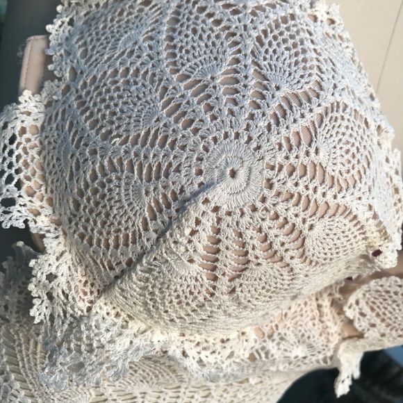 Handmade crochet lace festival top - Picture 6 of 8